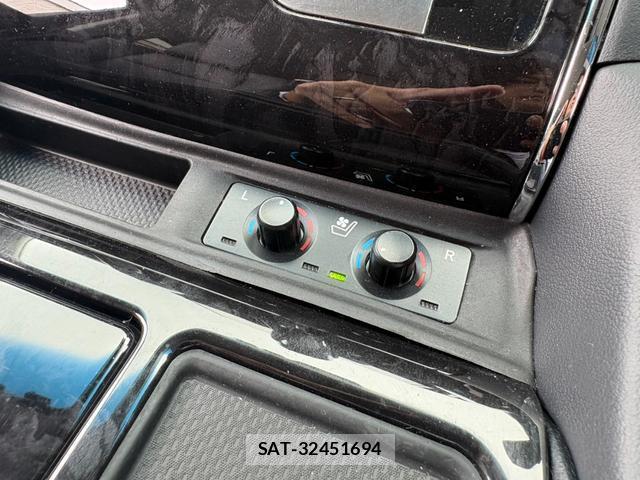 Toyota VELLFIRE 2019-12 8373996-17