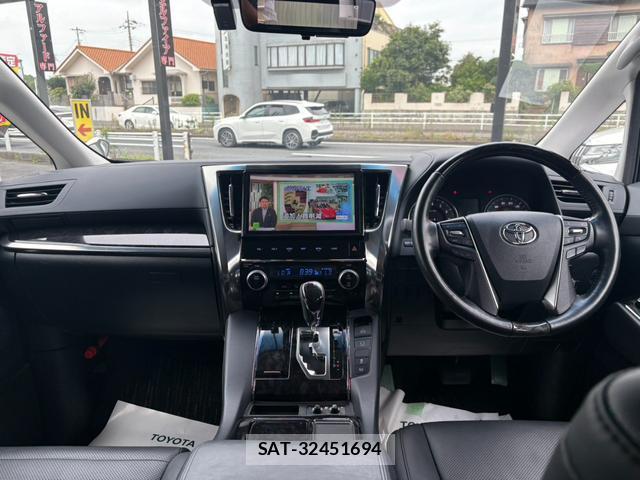 Toyota VELLFIRE 2019-12 8373996-4