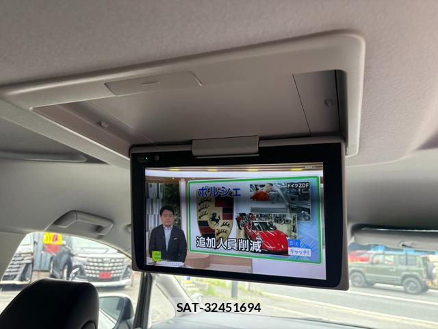 Toyota VELLFIRE 2019-12 8373996-6