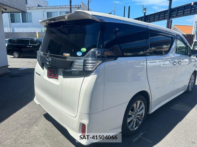 Toyota VELLFIRE 2017-02 8374002-18