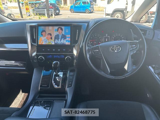 Toyota VELLFIRE 2017-09 8374005-16
