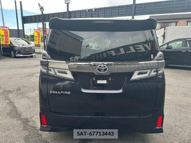 Toyota VELLFIRE 2020-10 8374007-16