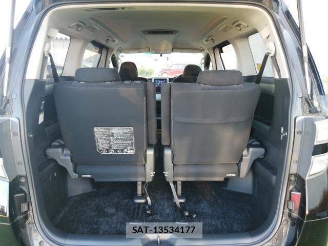 Toyota VELLFIRE 2012-05 8374036-12