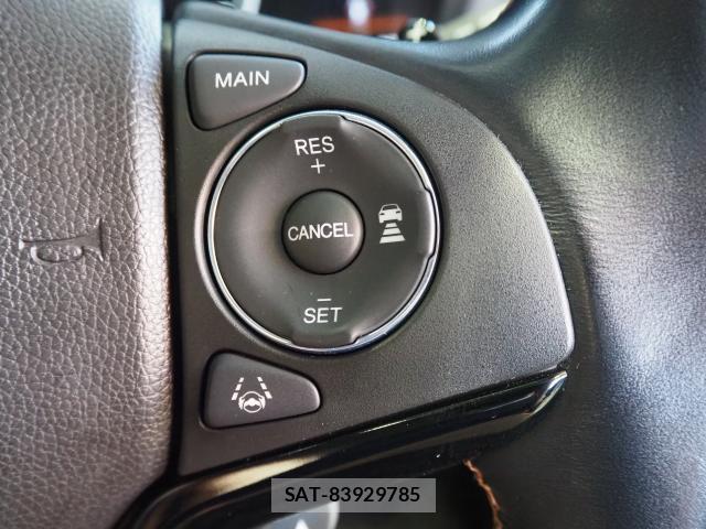 Honda VEZEL 2018-09 8372563-12