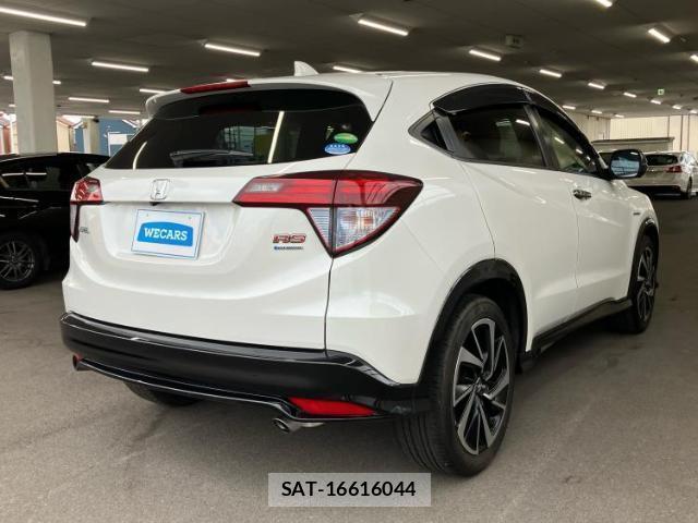 Honda VEZEL 2017-07 8372593-2