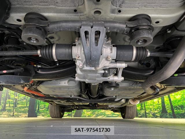 Honda VEZEL 2023-11 8372677-18