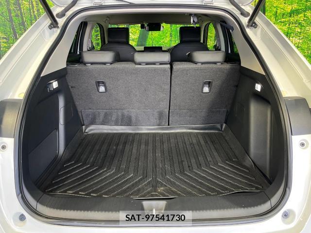 Honda VEZEL 2023-11 8372677-9