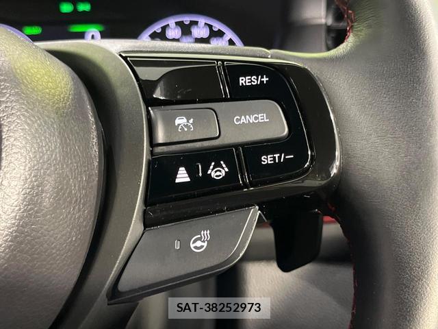 Honda VEZEL 2025-10 8372678-6