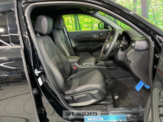 Honda VEZEL 2025-10 8372678-7