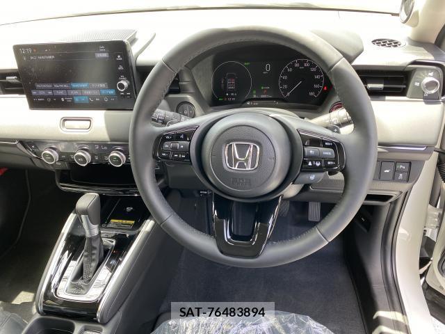 Honda VEZEL 2026-06 8372755-15