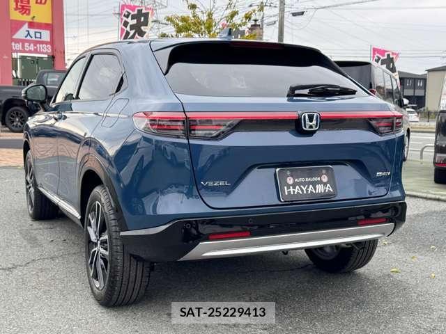 Honda VEZEL 2026-08 8372943-14