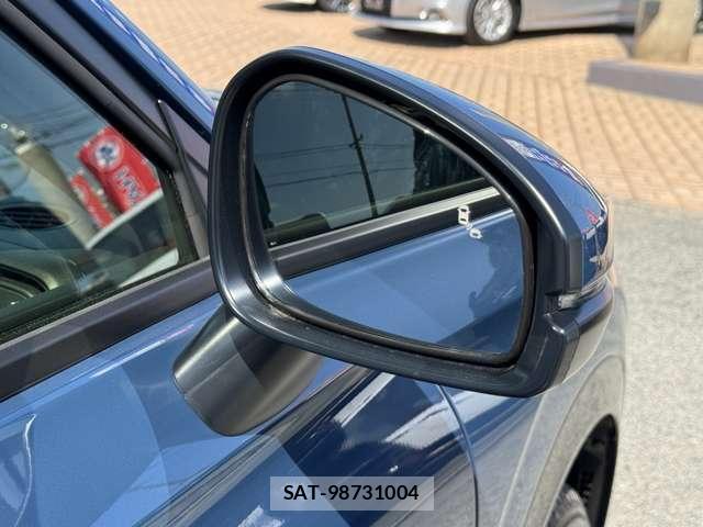 Honda VEZEL 2026-08 8372945-11