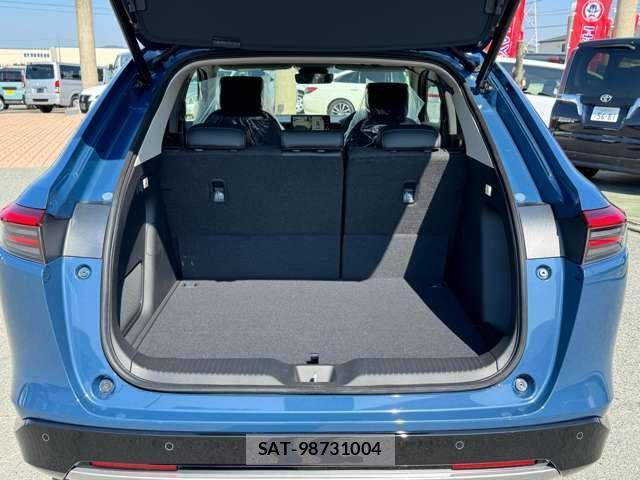 Honda VEZEL 2026-08 8372945-17