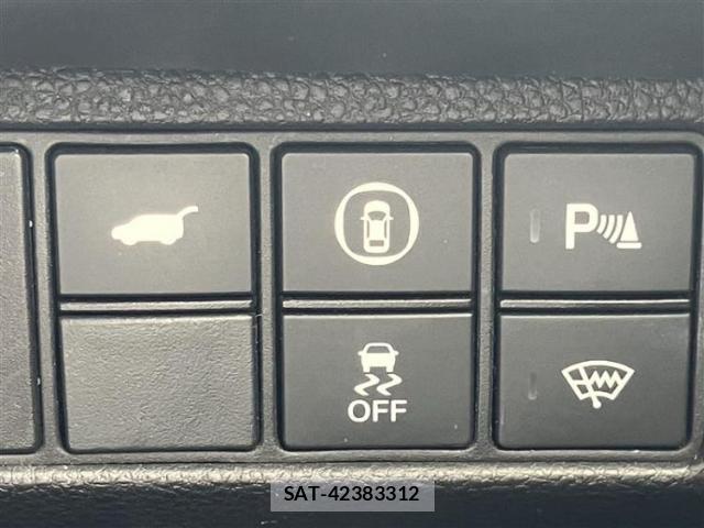 Honda VEZEL 2022-04 8373041-12