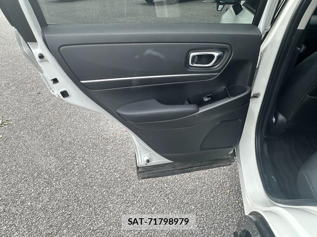 Honda VEZEL 2021-09 8373266-13