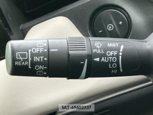 Honda VEZEL 2024-02 8373409-15