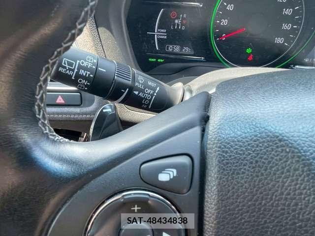 Honda VEZEL 2018-05 8373646-14
