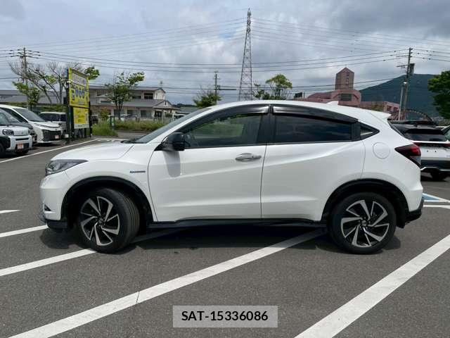 Honda VEZEL 2017-06 8373669-3