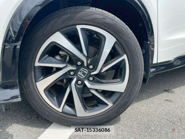 Honda VEZEL 2017-06 8373669-7