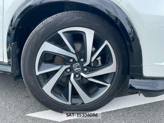 Honda VEZEL 2017-06 8373669-8