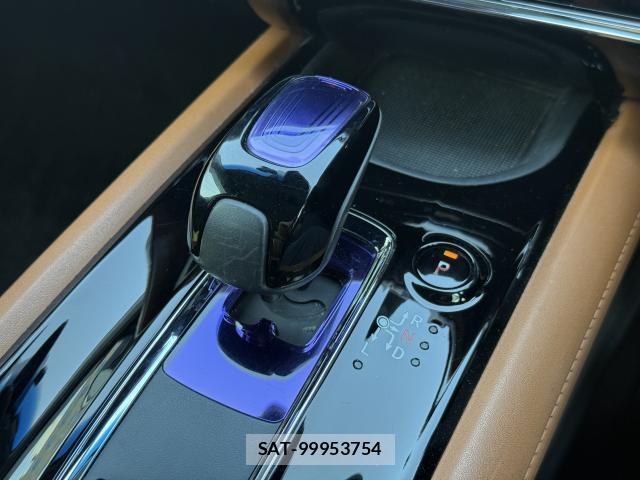 Honda VEZEL 2014-10 8373697-17