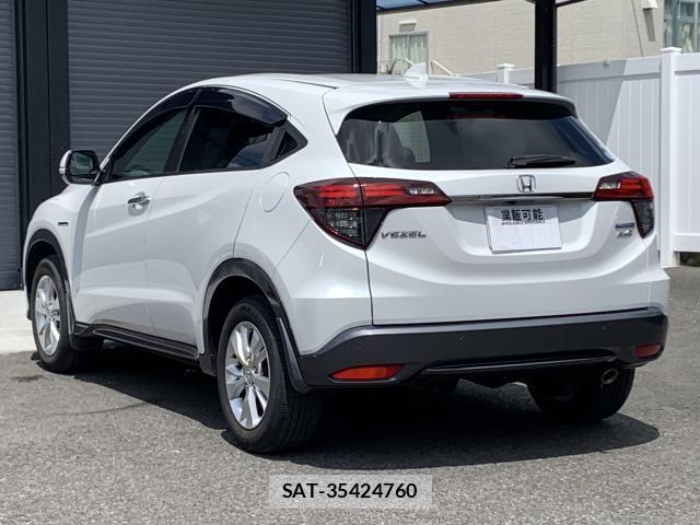 Honda VEZEL 2018-06 8373806-14