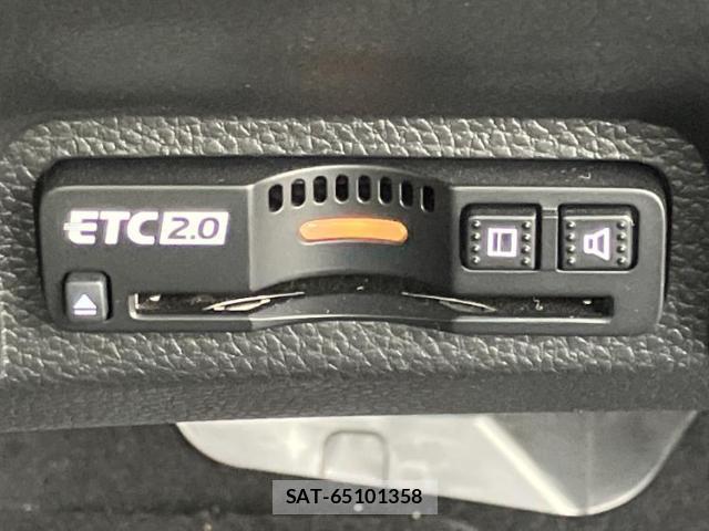 Honda VEZEL 2025-01 8374229-17