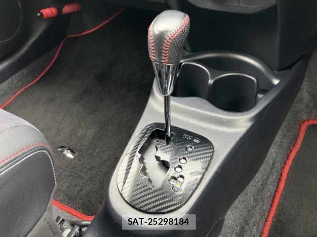 Toyota VITZ 2014-06 8372533-16