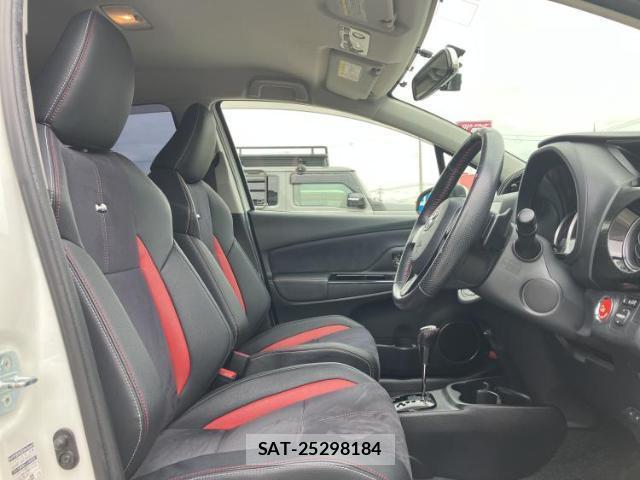 Toyota VITZ 2014-06 8372533-3