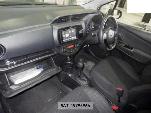 Toyota VITZ 2019-04 8373308-2