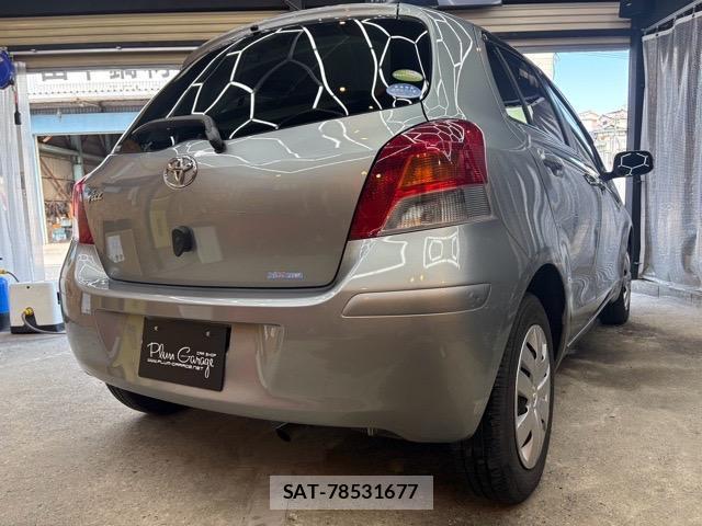 Toyota VITZ 2009-07 8373820-1
