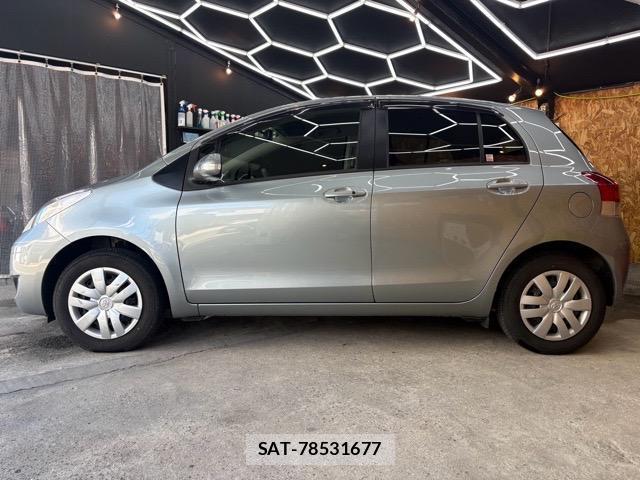 Toyota VITZ 2009-07 8373820-6