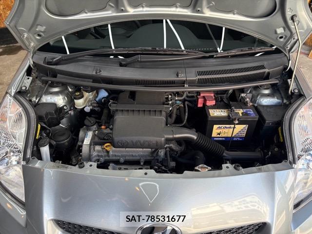 Toyota VITZ 2009-07 8373820-7