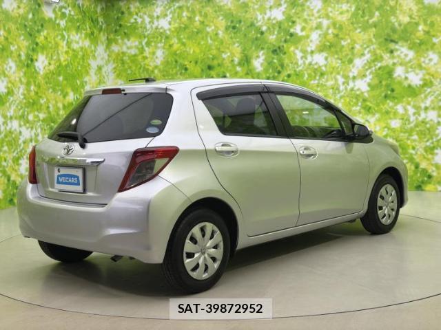 Toyota VITZ 2012-03 8374096-2