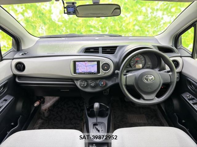 Toyota VITZ 2012-03 8374096-3