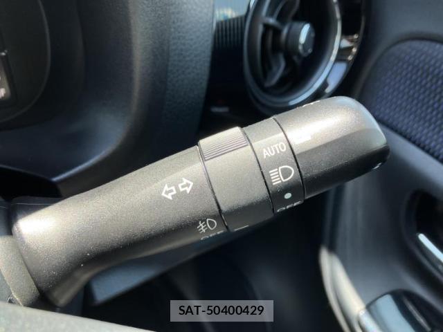 Toyota VITZ 2018-02 8374098-16