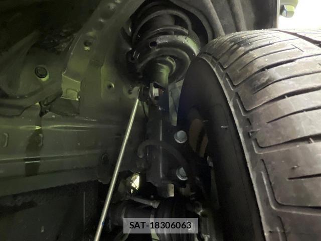 Toyota VOXY 2023 8372462-19