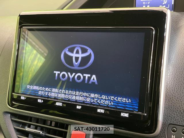 Toyota VOXY 2019-03 8372466-2