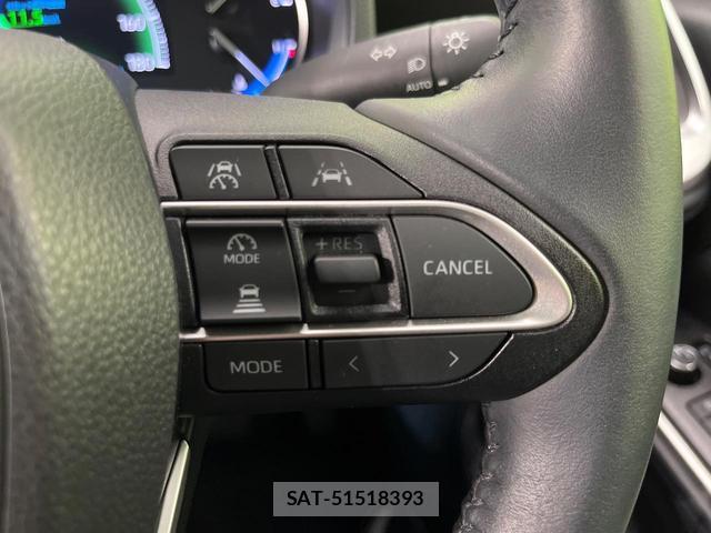 Toyota VOXY 2023-07 8372470-5