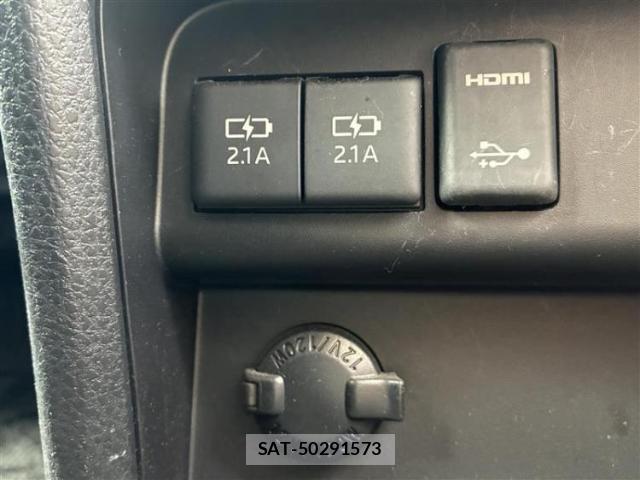 Toyota VOXY 2017-09 8372487-16