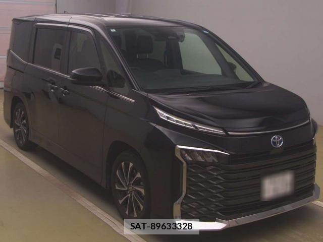 Toyota VOXY 2022-04 8372833-0