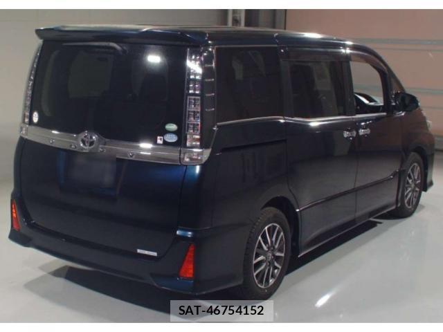 Toyota VOXY 2015-10 8372838-1