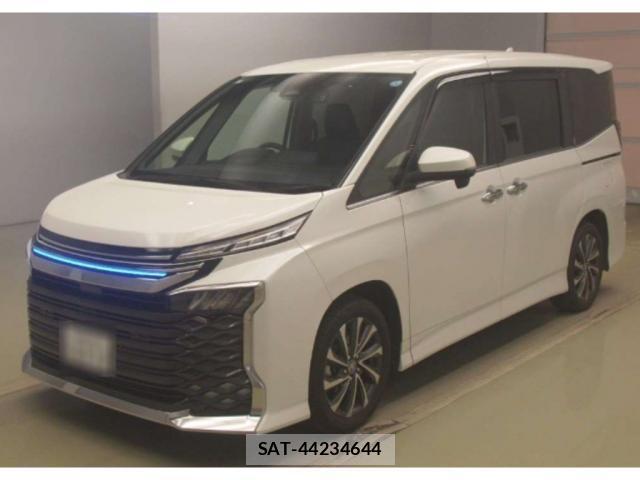 Toyota VOXY 2025-01 8372843-0