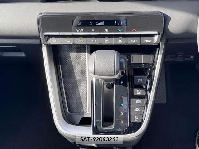 Toyota VOXY 2026-08 8372941-8