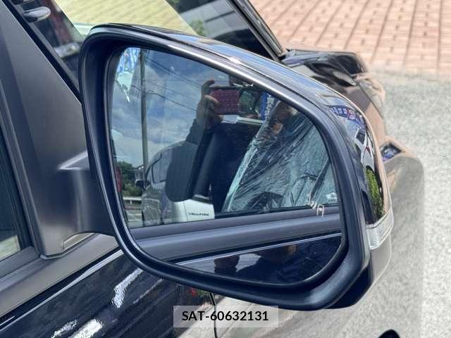 Toyota VOXY 2026-08 8372942-10