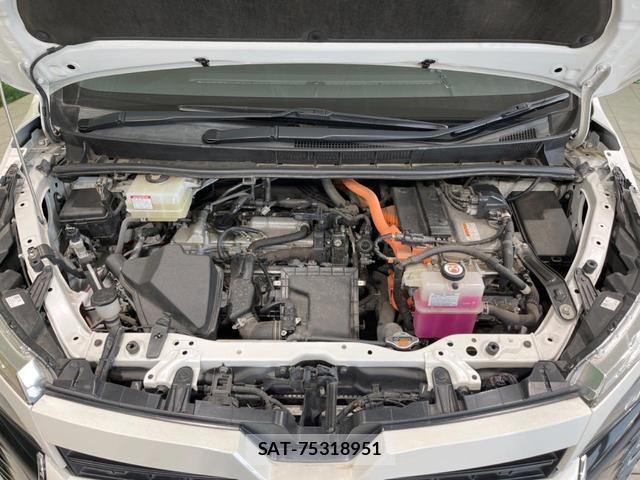 Toyota VOXY 2019-04 8373061-19