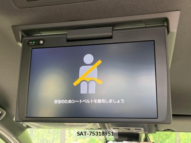Toyota VOXY 2019-04 8373061-4