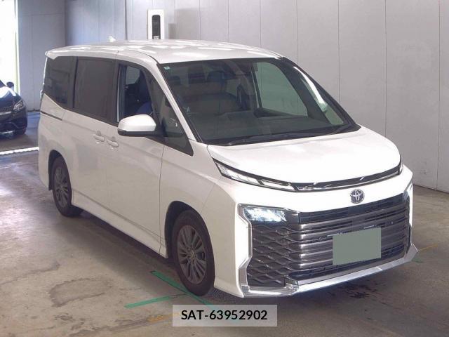 Toyota VOXY 2023-07 8373082-0