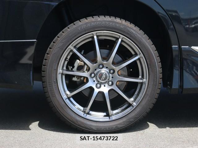 Toyota VOXY 2025-02 8373171-19