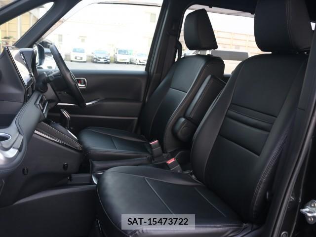 Toyota VOXY 2025-02 8373171-5
